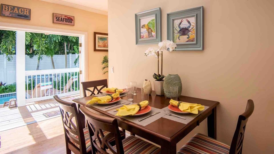 The dining set fits 4 for a meal indoors, or an interim office set up...