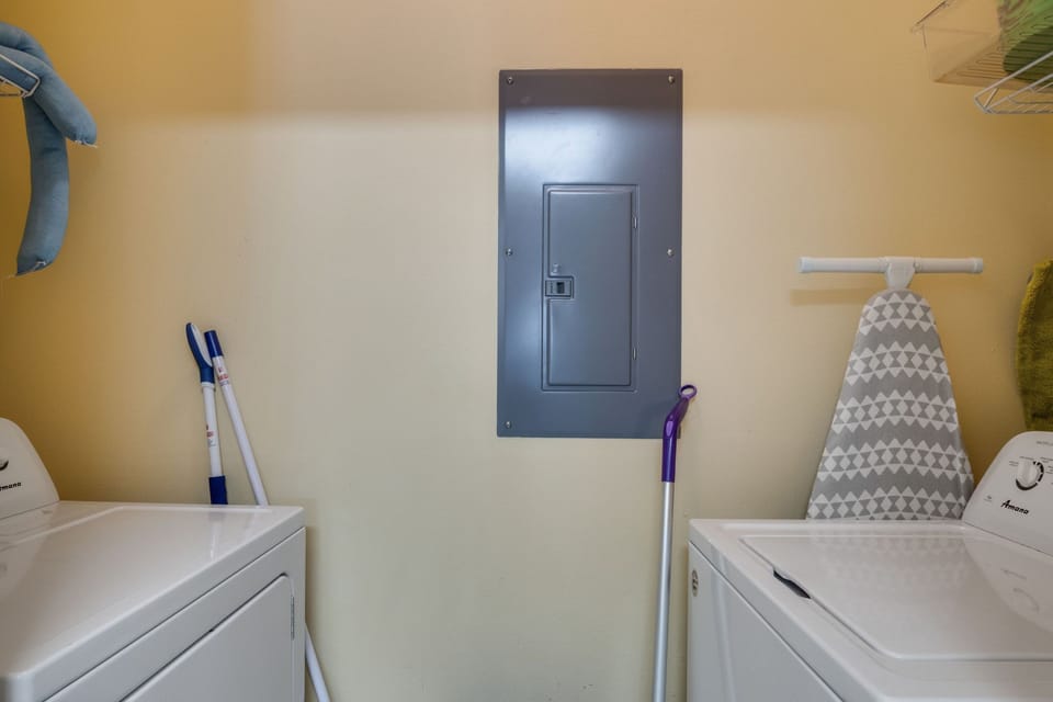 Laundry room - washer and dryer located off the kitchen