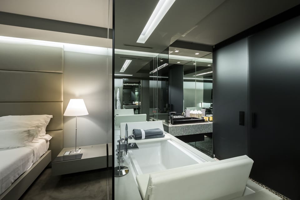 Deluxe Double Room (Prestige) | Bathroom | Designer toiletries, hair dryer, bathrobes, slippers