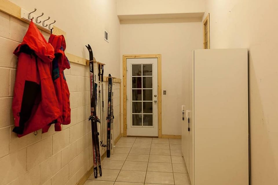 Ski Storage