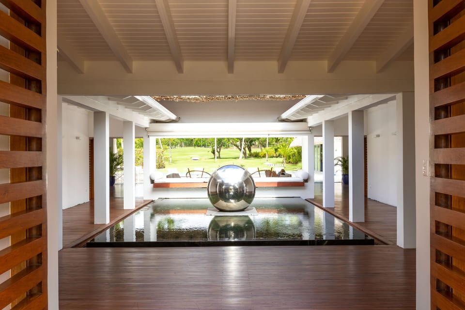 Casa Luna Llena -  Water Mirror.