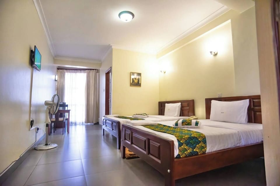 Twin Room | Soundproofing, free WiFi, bed sheets