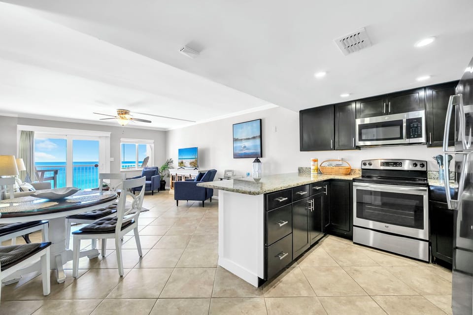 Kitchen overview
