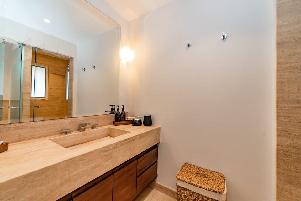 Master Bathroom Ensuite