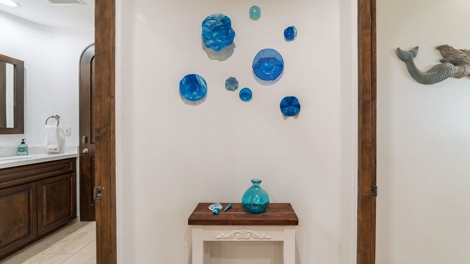 Detail form the hallway.