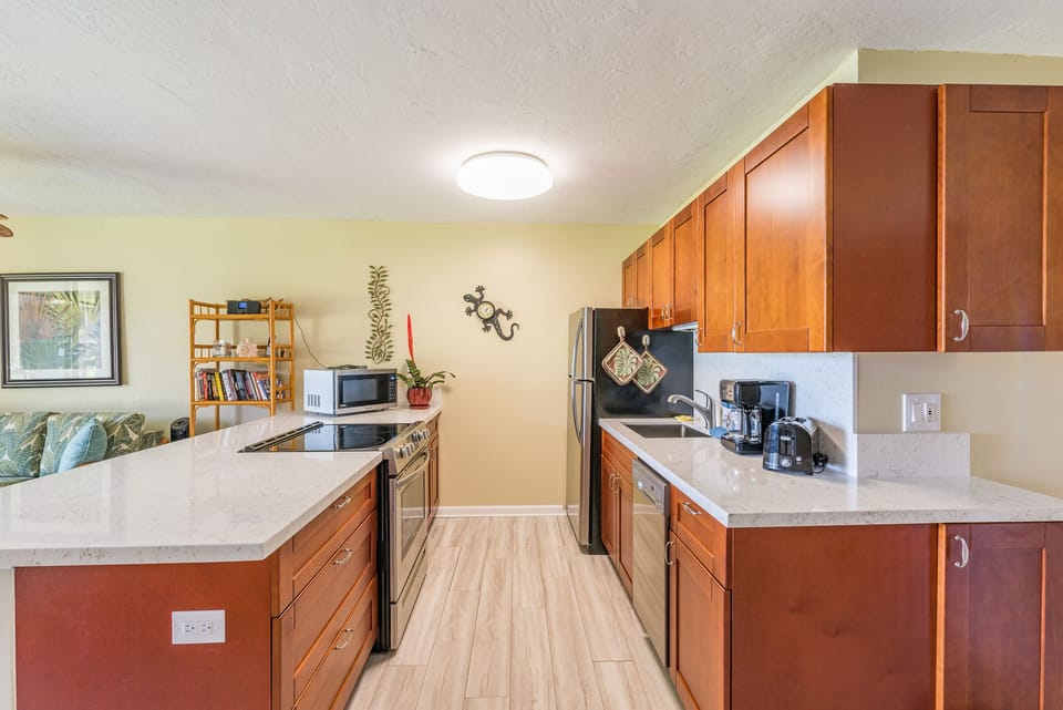 Everything you need, the kitchen is fully stocked.