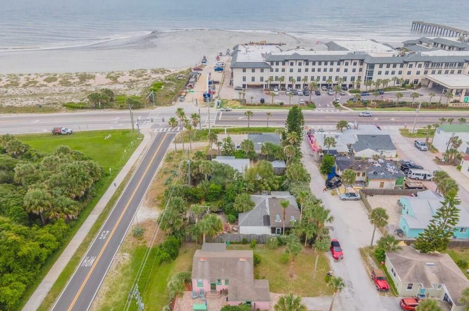 Laughing Gull Cottage Aerial