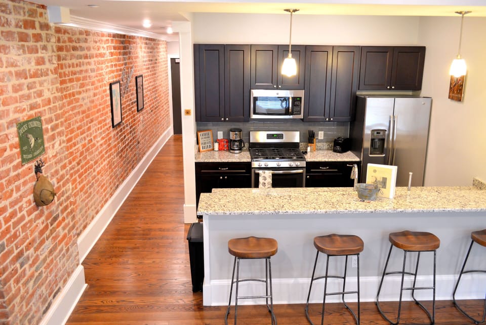 Breakfast bar seating