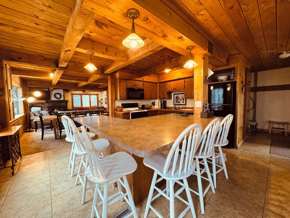 Kitchen Bar