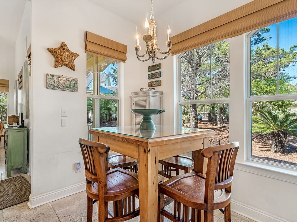 Breakfast Nook