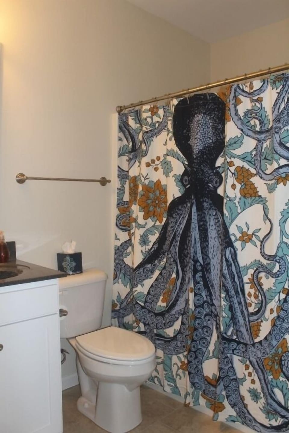 First Floor Hall Full Bathroom