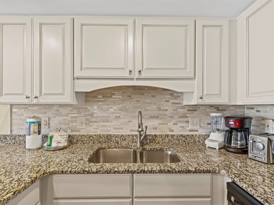 HSRC 719 Kitchen