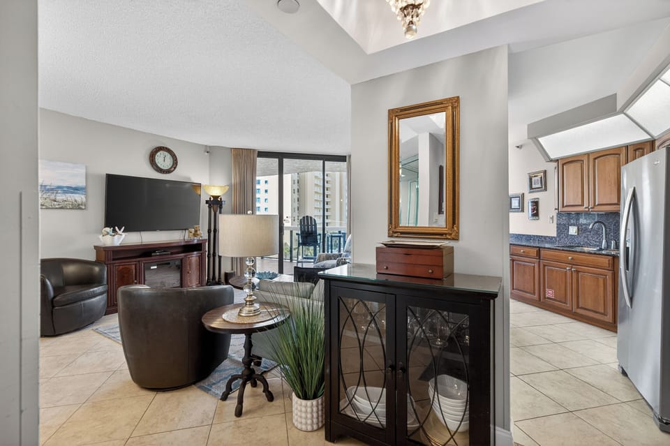 Condo has split floor plan w/primary on one side & other 2 bedrooms on the other