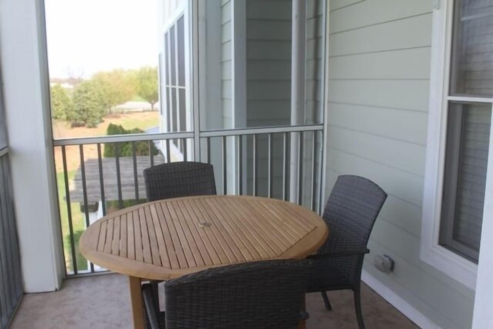 Screened In Porch