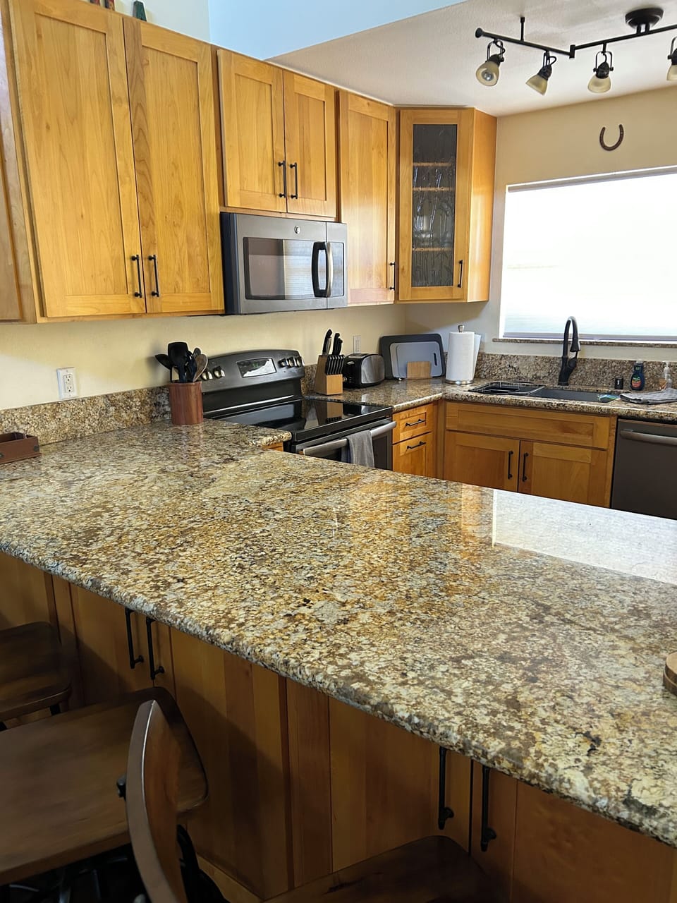 Counter Seating for Four 