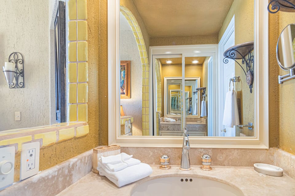 The vanity in the main bedroom.