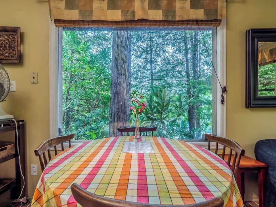 Tree house like dining experience. 
