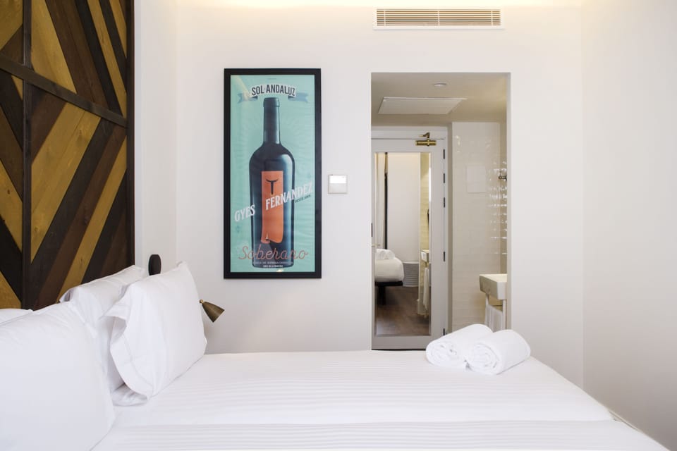 Double Room | In-room safe, desk, blackout drapes, soundproofing