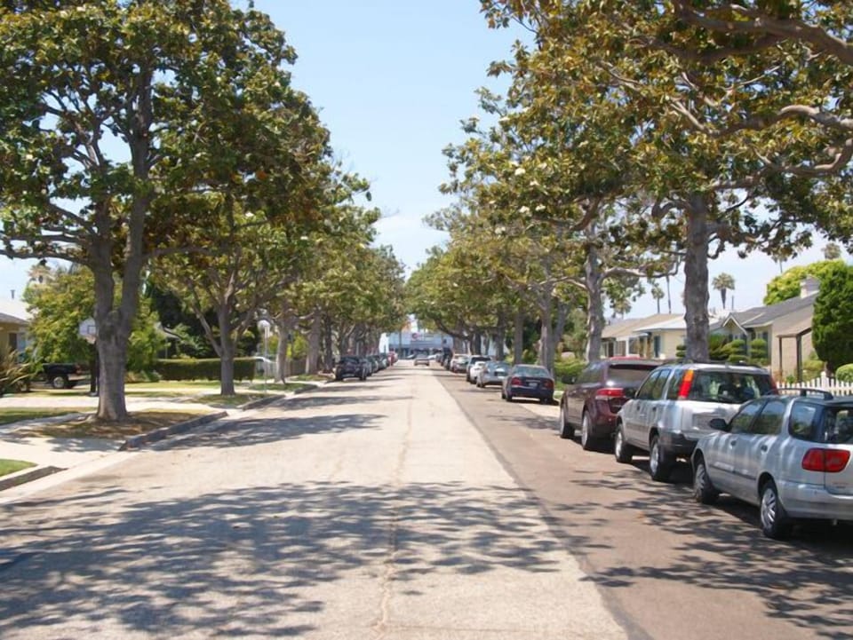 Parking | Driveway (2 Vehicles)