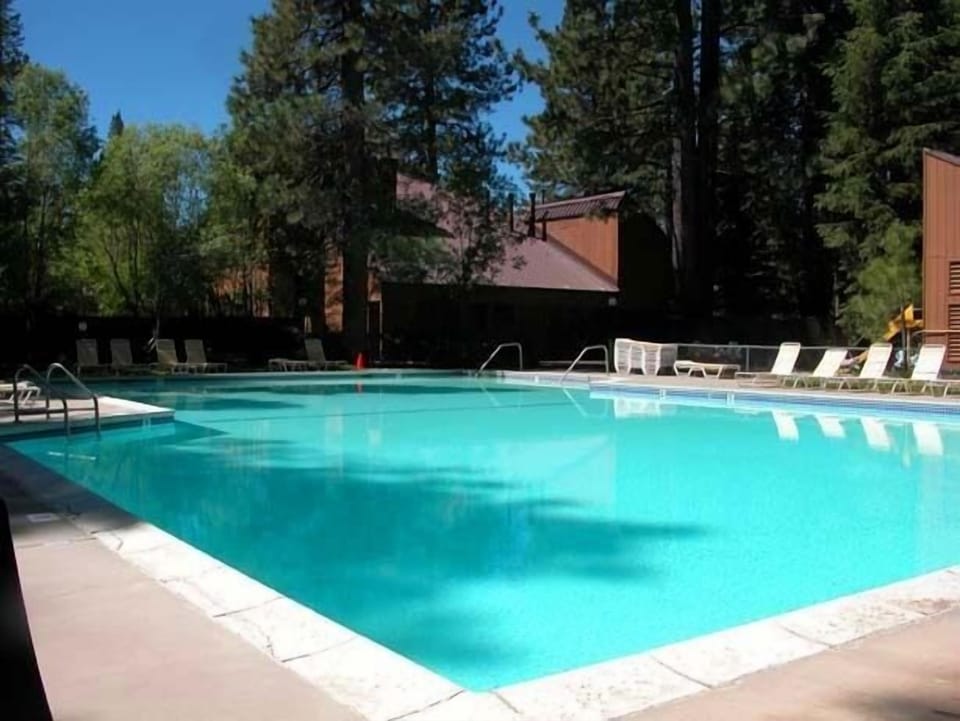 Complex Pool - Pool is typically open between Memorial Day and the week after Labor Day. Hot tub is available daily during the winter and summer and Saturdays during spring and fall.