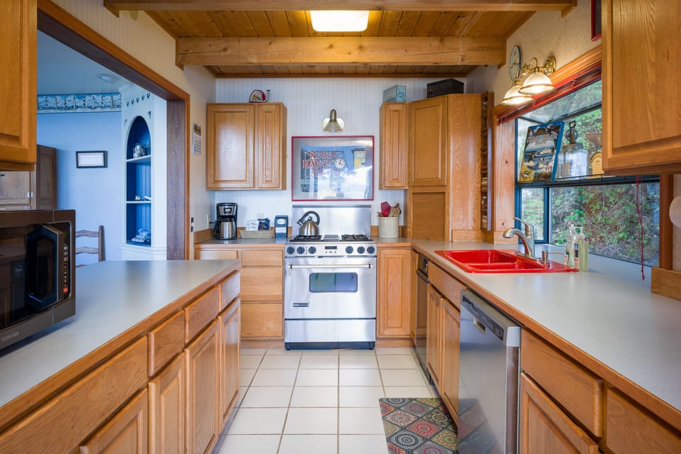 99 Washington Way - San Juan Island Washington - 22