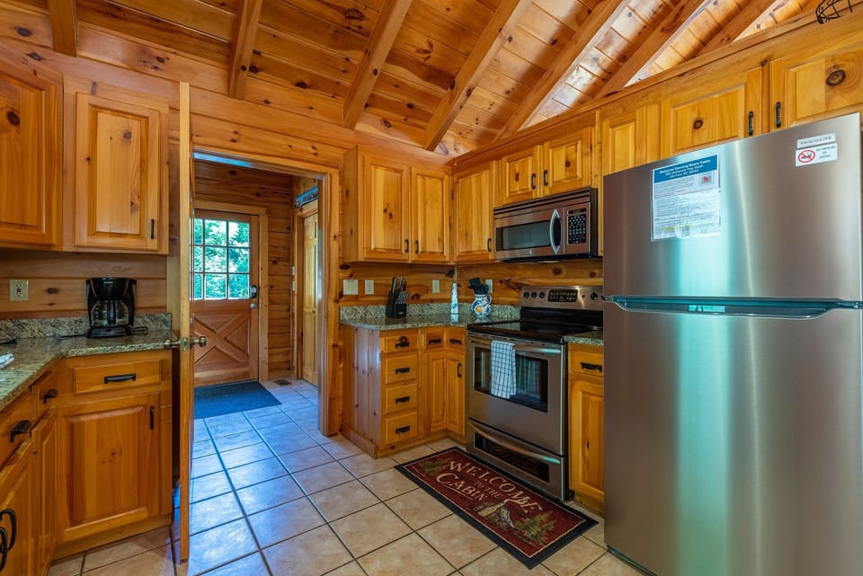 Entryway into the kitchen.