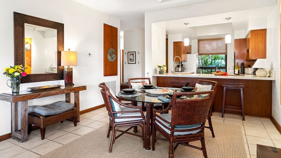 Dining Area/Kitchen