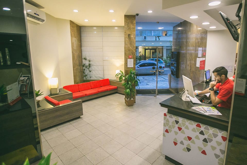 CLH SUITES Copacabana Domingos Ferreira Hotel in Rio de Janeiro