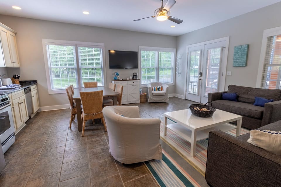 Main Level | Living Room | Dining | Kitchen