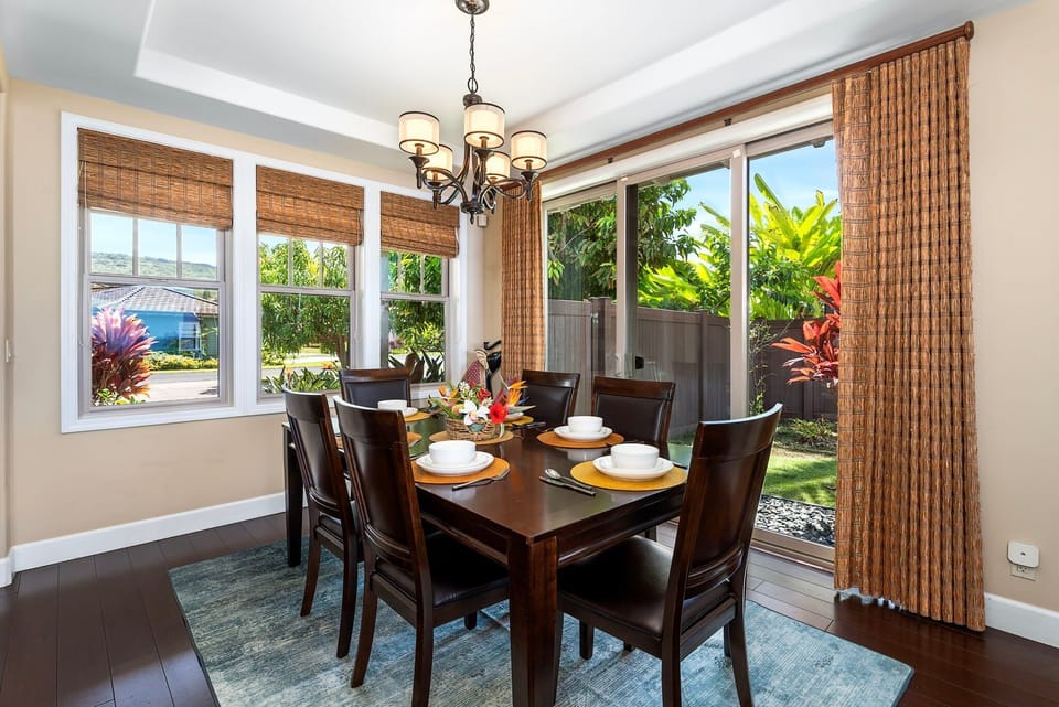 Indoor Dining
