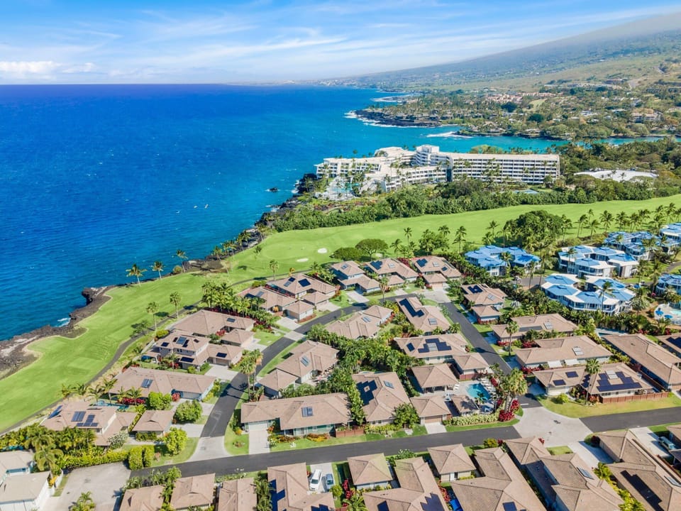Holua Kai- Private Community
