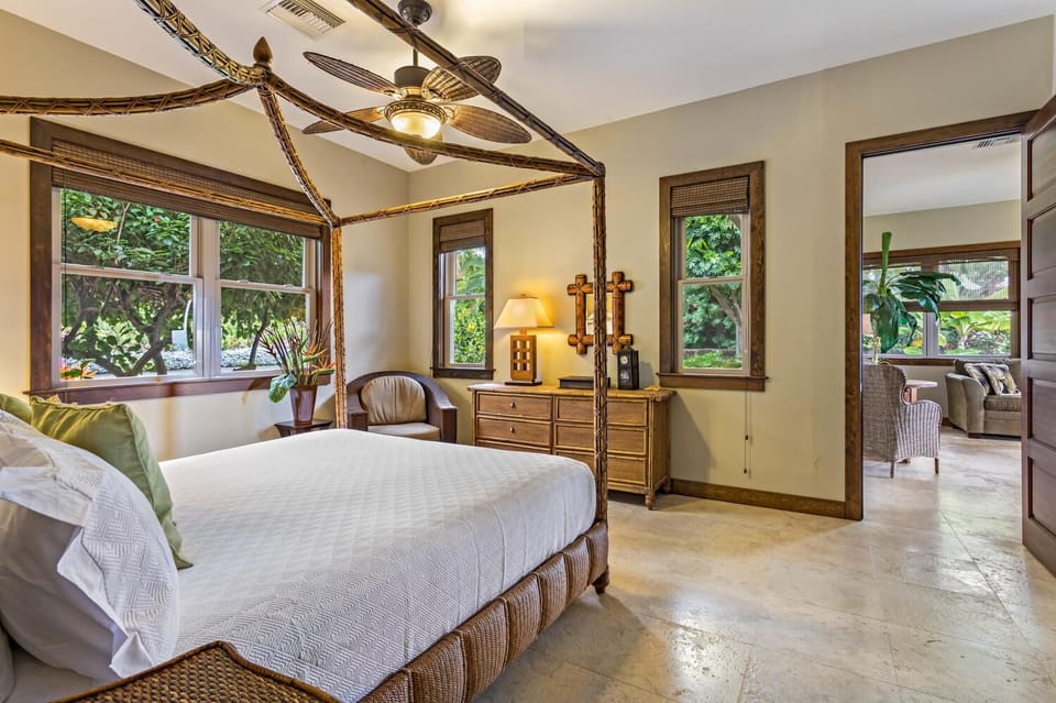 King Bed in Ohana room with Private Living Space