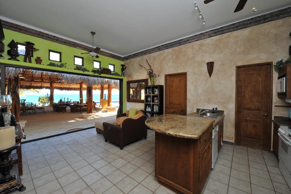 Kitchen and sitting area
