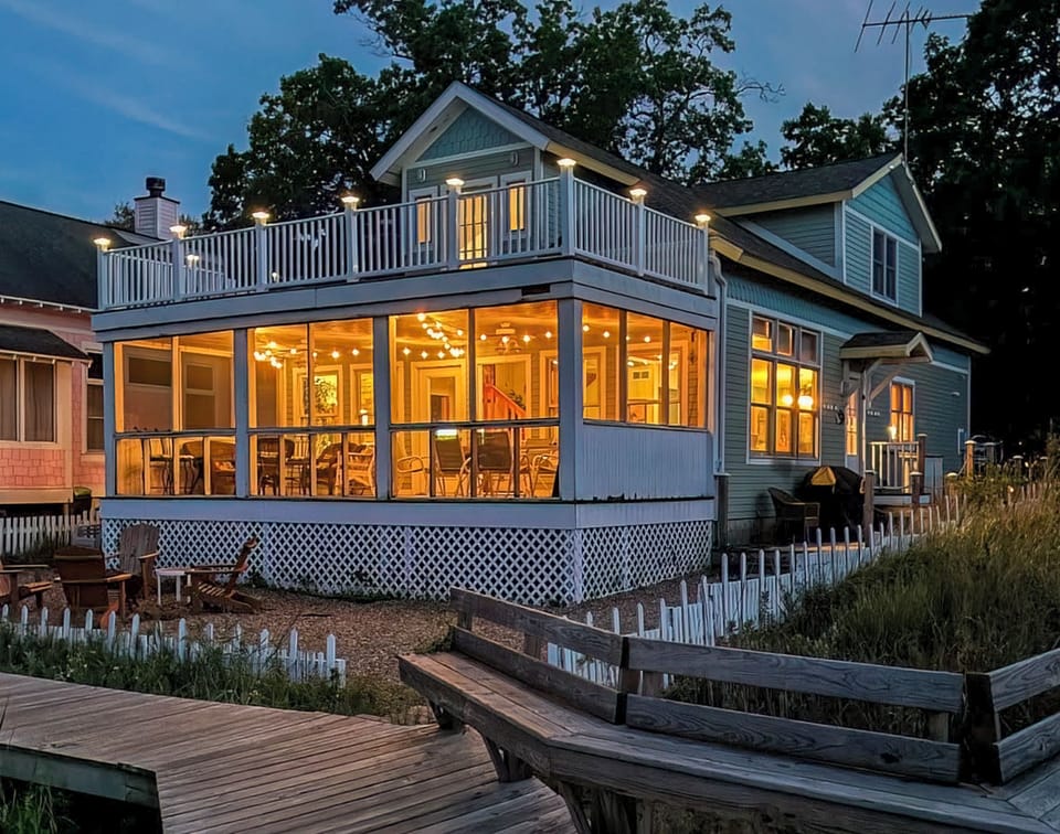 Beach Cottage on Lake Kai in Beachwalk Resort House in Michigan City
