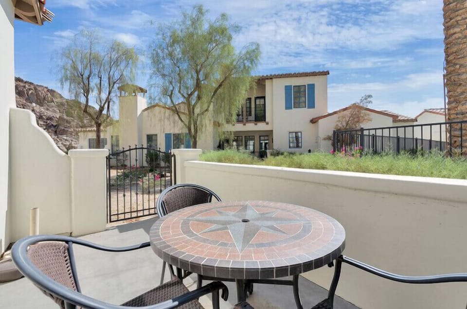 Patio table