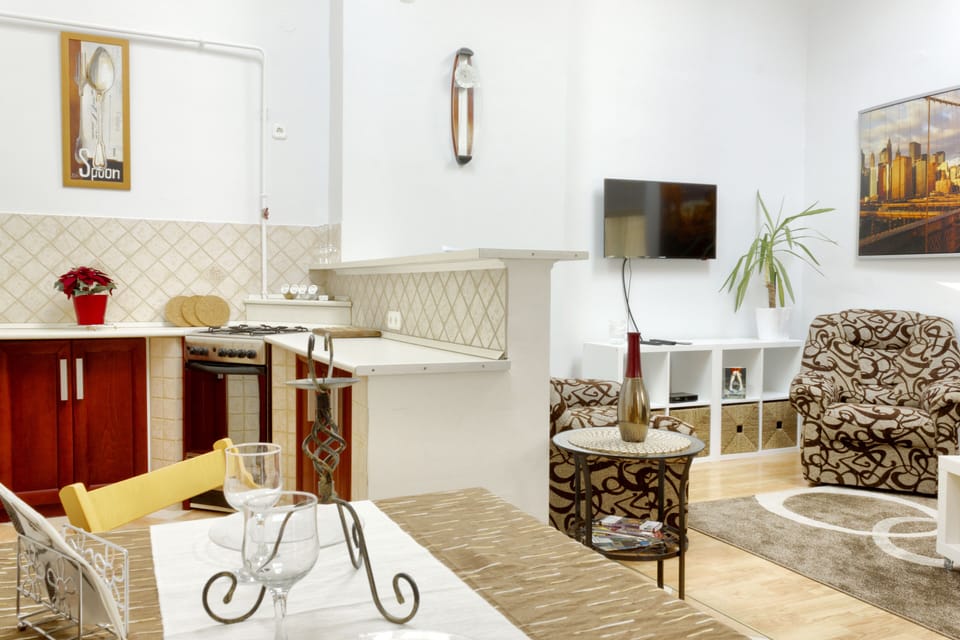 kitchen, & dining area