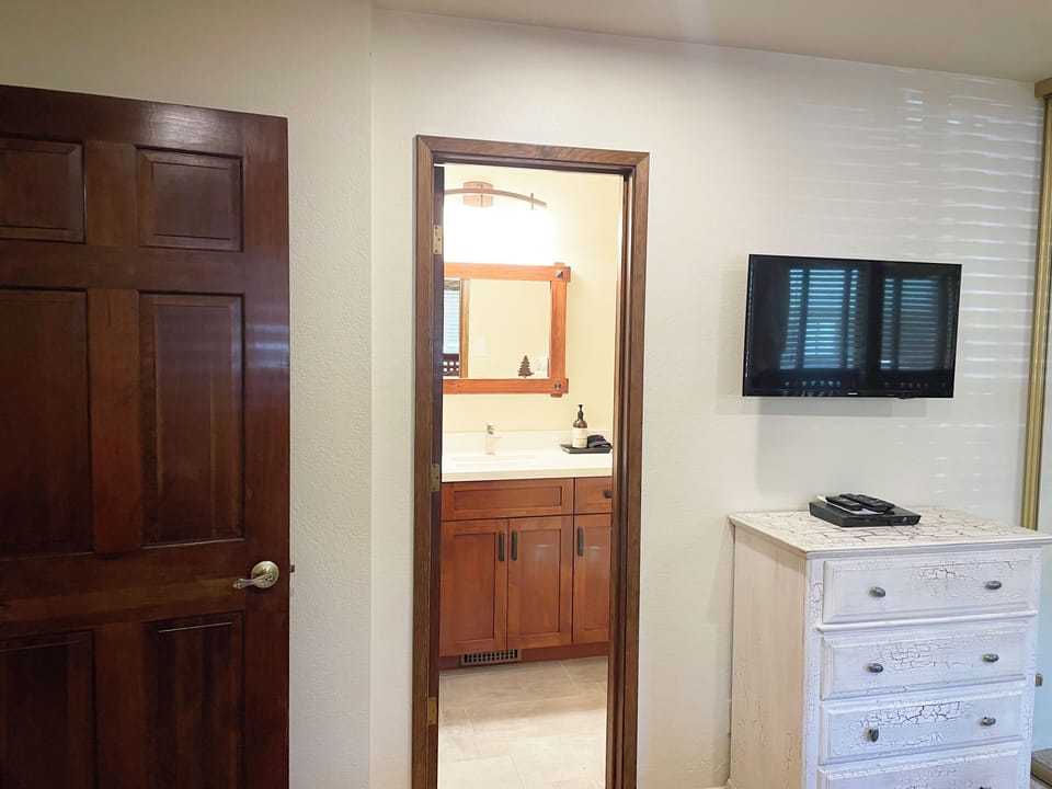 private bath to queen bedroom,  TV