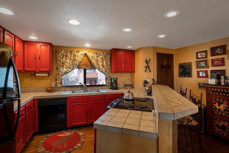 Kitchen ready to go