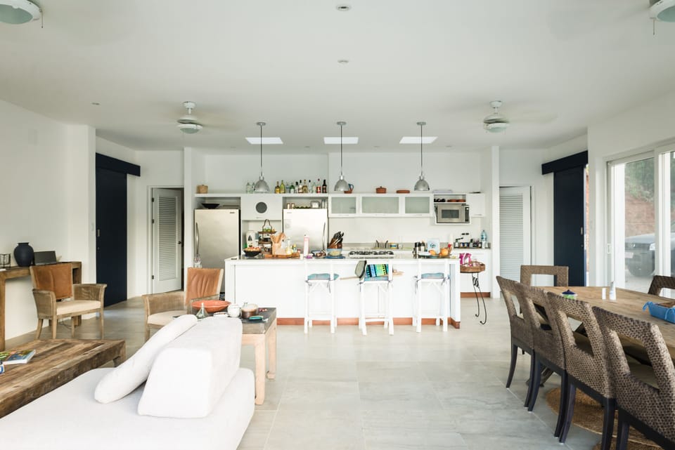 Your group's chef will LOVE the kitchen, living/dining area great for the group!