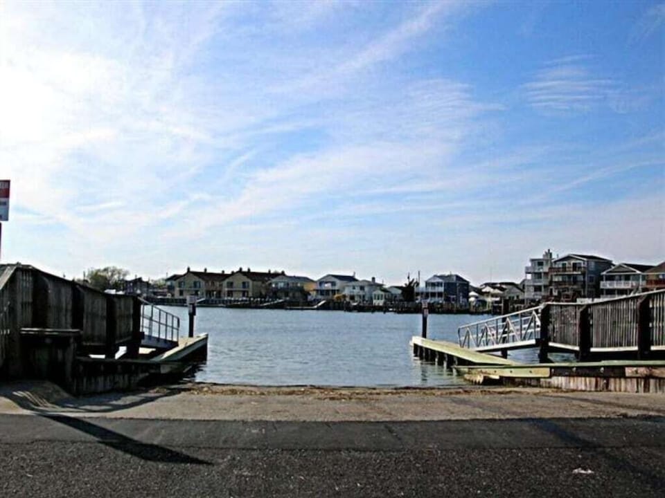 5th St Boat Ramp- Bring your Boat or Jet Skis!!