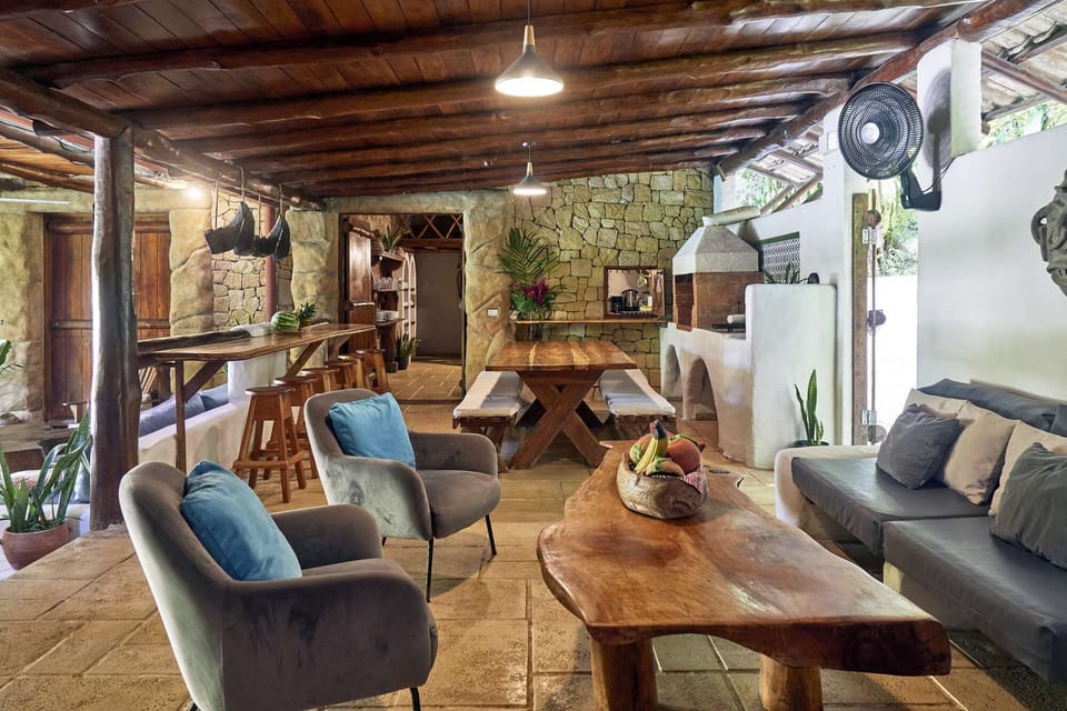 Sitting and dining area