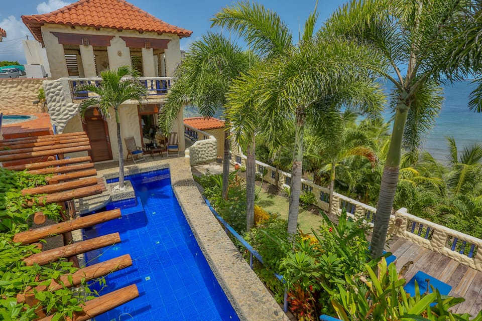 Lap Pool, and Lookout. Your only decision will be shade, or sun.
