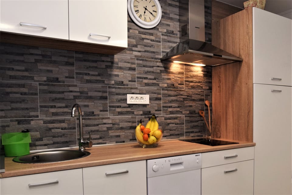 kitchen with dishwasher