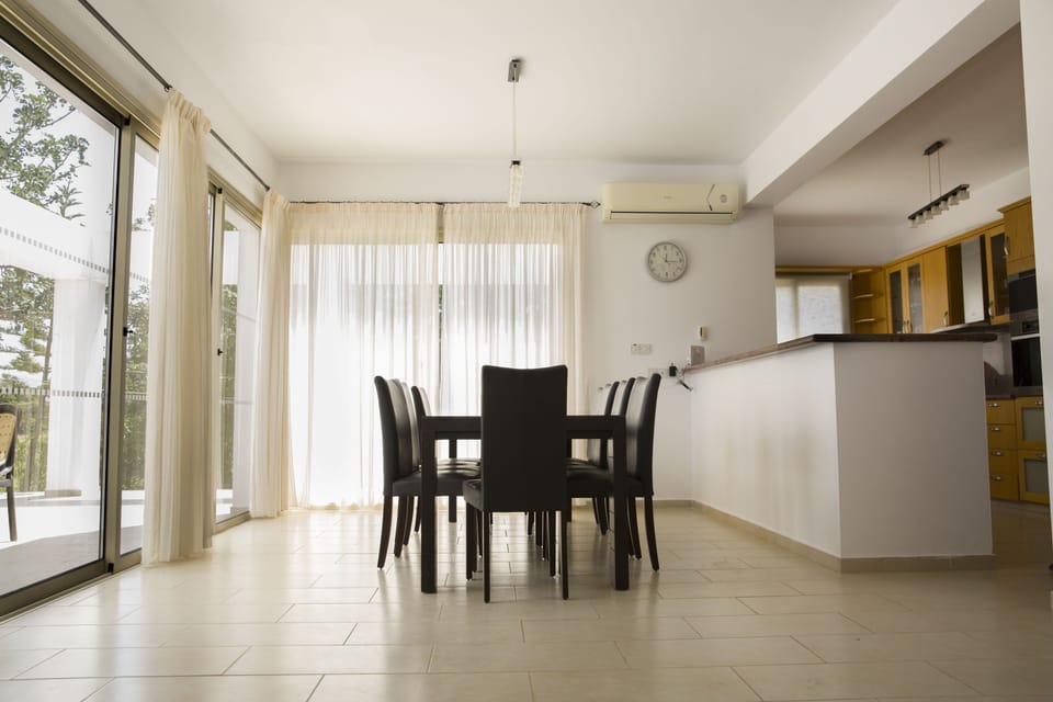 Kitchen Table