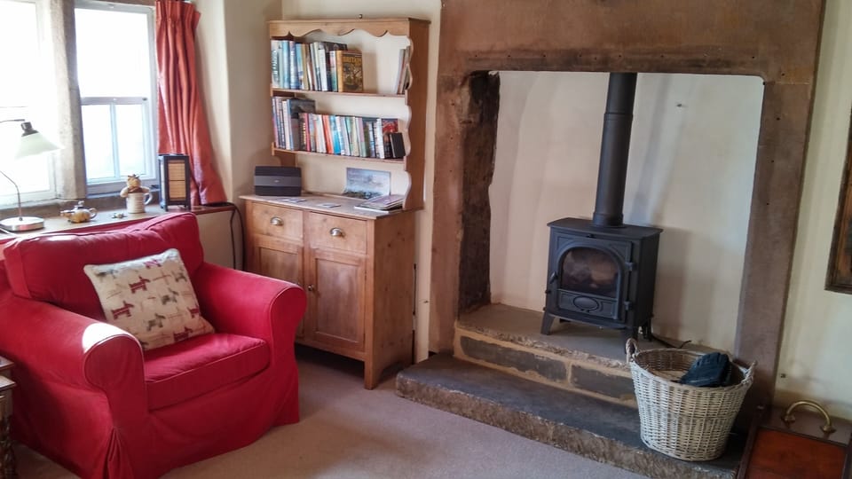 Clover Cottage, living room