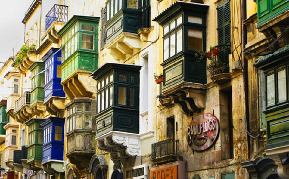 traditional balconies in Valletta