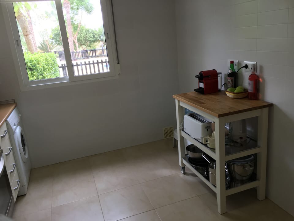 Extremely roomy kitchen 