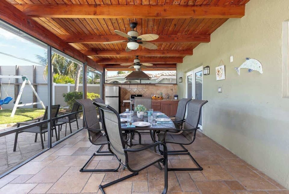 A great outdoor patio for alfresco dining come rain or shine