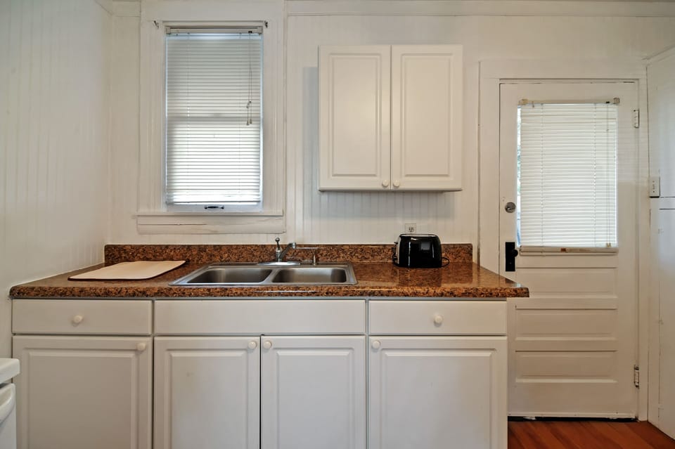 Well-Equipped Kitchen