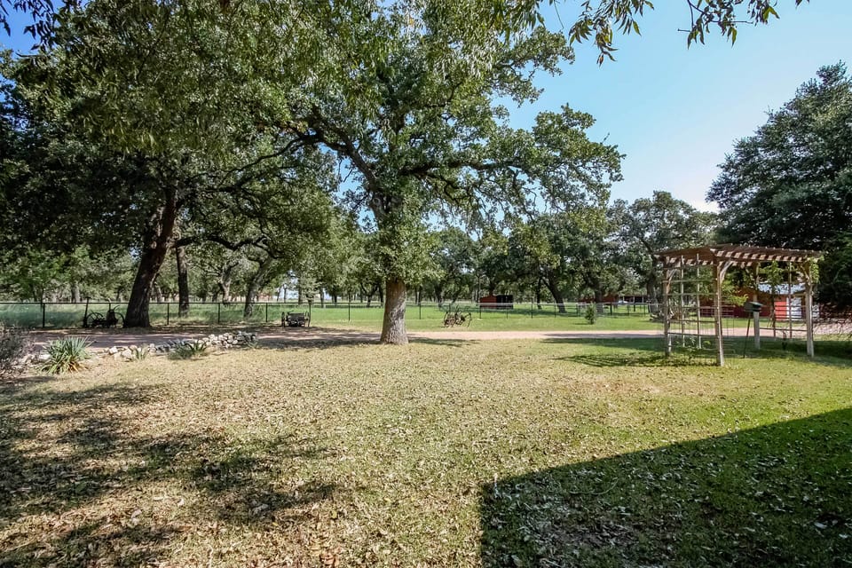 Property Surroundings